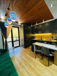 Et opholdsområde på EVVA Apartment Mountain Retreat