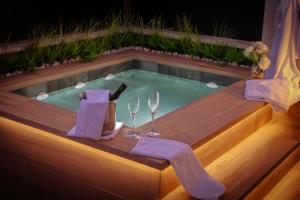 Bazén v ubytování Hotel Playa Ribera nebo v jeho okolí