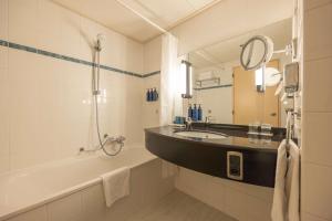 Radisson Blu Hotel Amsterdam Airport, Schiphol的一间浴室