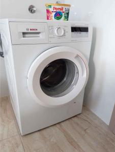 Galeriebild der Unterkunft Apartment in Malinska - Insel Krk 38057 in Malinska