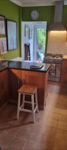 Köök või kööginurk majutusasutuses Quirky Victorian three bedroom house