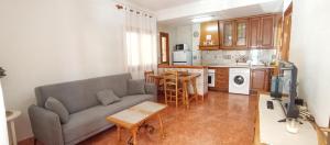 Kuchyň nebo kuchyňský kout v ubytování Bungalow Playa La Mata