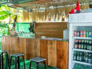 Lounge nebo bar v ubytování Los Patios Hostel Phuket