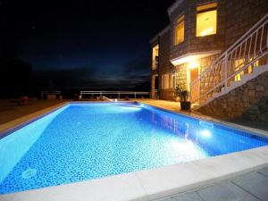 Bazén v ubytování Idylic Escape House with Pool nebo v jeho okolí