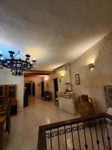 Cucina o angolo cottura di Pool and Fun in Gozo, Great place to relax and enjoy nature