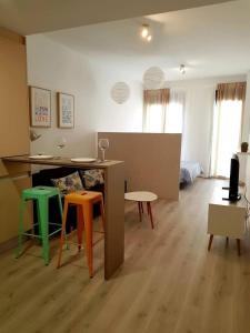 Et opholdsområde på LovelyLoft Pablo Old Town