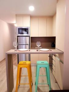 Køkken eller tekøkken på LovelyLoft Pablo Old Town + 3 billeder