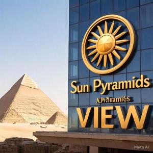 开罗sun pyramids view的金字塔旁建筑物的侧面标志