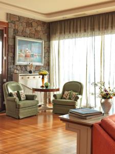 A seating area at Armonia Luxury Villa