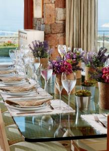 A restaurant or other place to eat at Armonia Luxury Villa