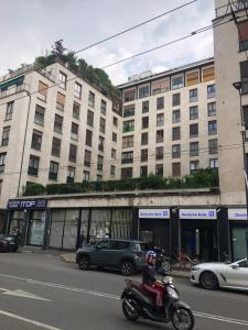 The building in which Az apartmant is located