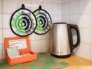 Παροχές για τσάι/καφέ στο Apartment Chalet Abendrot apARTments-12 by Interhome