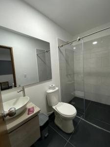 Koupelna v ubytování Hotel Gallery By 70 + 37 fotografií