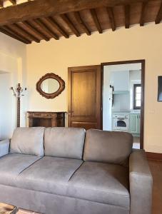 Posezení v ubytování Rocca d'Orcia Suites and Villas