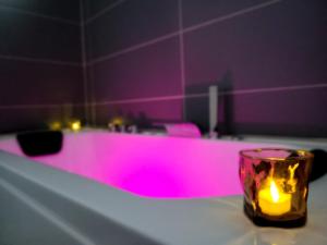 Billede fra billedgalleriet på Le Havre Haussmannien - Balnéo, proche Centre-ville et Gare i Le Havre + 11 billeder