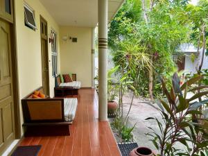 Zahrada ubytování Dhangethi Retreat