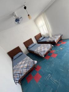 Ένα ή περισσότερα κρεβάτια σε δωμάτιο στο Gülin apart otel
