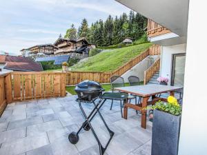 A balcony or terrace at Apartment Dengg by Interhome