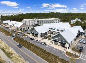 Το κτήριο όπου στεγάζεται  η παραθεριστική κατοικία