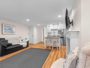 Gallery image of Ideally Located Urban Oasis Free Parking in Washington, D.C. +9 photos