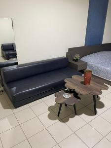 Setusvæði á Loft in Siwar-Zouk- 2 minutes from hotel Le Royal-Dbayeh- by car