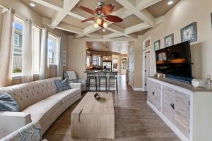 Gallery image of Pisces Rising in Flagler Beach