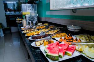 a buffet line with many different types of food at Hamara Soft Hotel in Altamira