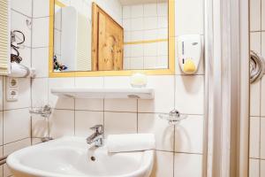 Koupelna v ubytování Hotel Edelweiß-Schlössl