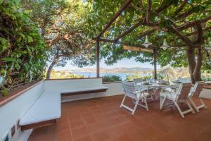 Κήπος έξω από το 20mt dalla Spiaggia-Villa Esclusiva Vista Mare