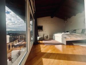 A balcony or terrace at La casa di Angelina