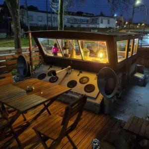 Fotografie z fotogalerie ubytování Péniche de charme avec jacuzzi sur canal du midi v destinaci Toulouse