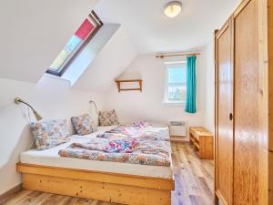 Postel nebo postele na pokoji v ubytování Holiday Home Stárkov by Interhome