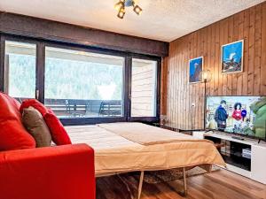 Televisyen dan/atau pusat hiburan di Studio Beau-Site by Interhome