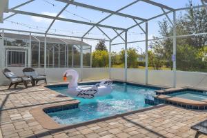 Bassein majutusasutuses Upstay 9BR Villa w Pool & Cinema - Epic Universe või selle lähedal