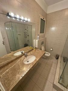 Koupelna v ubytování Royal Nile view 2BR + 12 fotografií