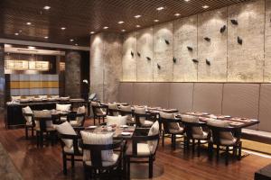 济南绿地美利亚酒店餐厅或其他用餐的地方