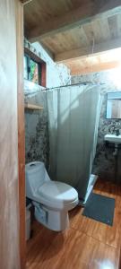 Ванная комната в Cabaña Arrayan