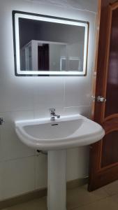 Gallery image of Praia Guest House in Praia