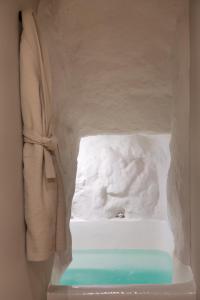 Gambar di galeri bagi Jacuzzi Suite by Divalproperties-Mykonos di Megali Ammos