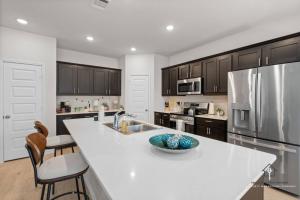 Кухня или кухненски бокс в New Build in Prime Location Close to UNT TWU and DT Denton