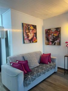 Istumisnurk majutusasutuses PENTHOUSE 10 MIN port croisière et aéroport