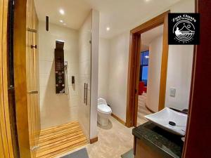 Koupelna v ubytování Casa Fénix zen oasis del bosque 2 + 10 fotografií