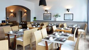 Posezení v ubytování Hotel Cote Basque