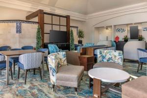 Khu vực ghế ngồi tại Hilton Grand Vacations Club SeaWorld Orlando