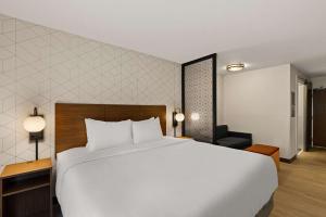 Postel nebo postele na pokoji v ubytování Everhome Suites Amarillo West - Medical Center
