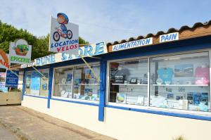 Certifikát, hodnocení, plakát nebo jiný dokument vystavený v ubytování Camping de la Dune "Les Flots Bleus"