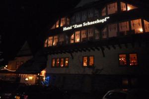 Gallery image of Hotel Zum Schneekopf "Garni" in Gehlberg +24 photos