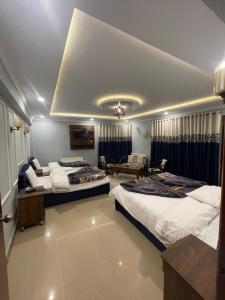 Gallery image of Mussiaree Hotel in Murree +65 photos