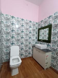 Fotografie z fotogalerie ubytování Aarale HomeStay & Cafe v destinaci Bolpur