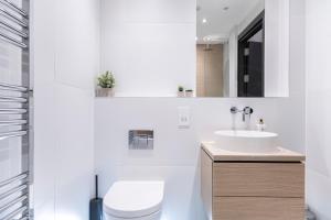 Koupelna v ubytování Xylo Apartments - Kentish Town